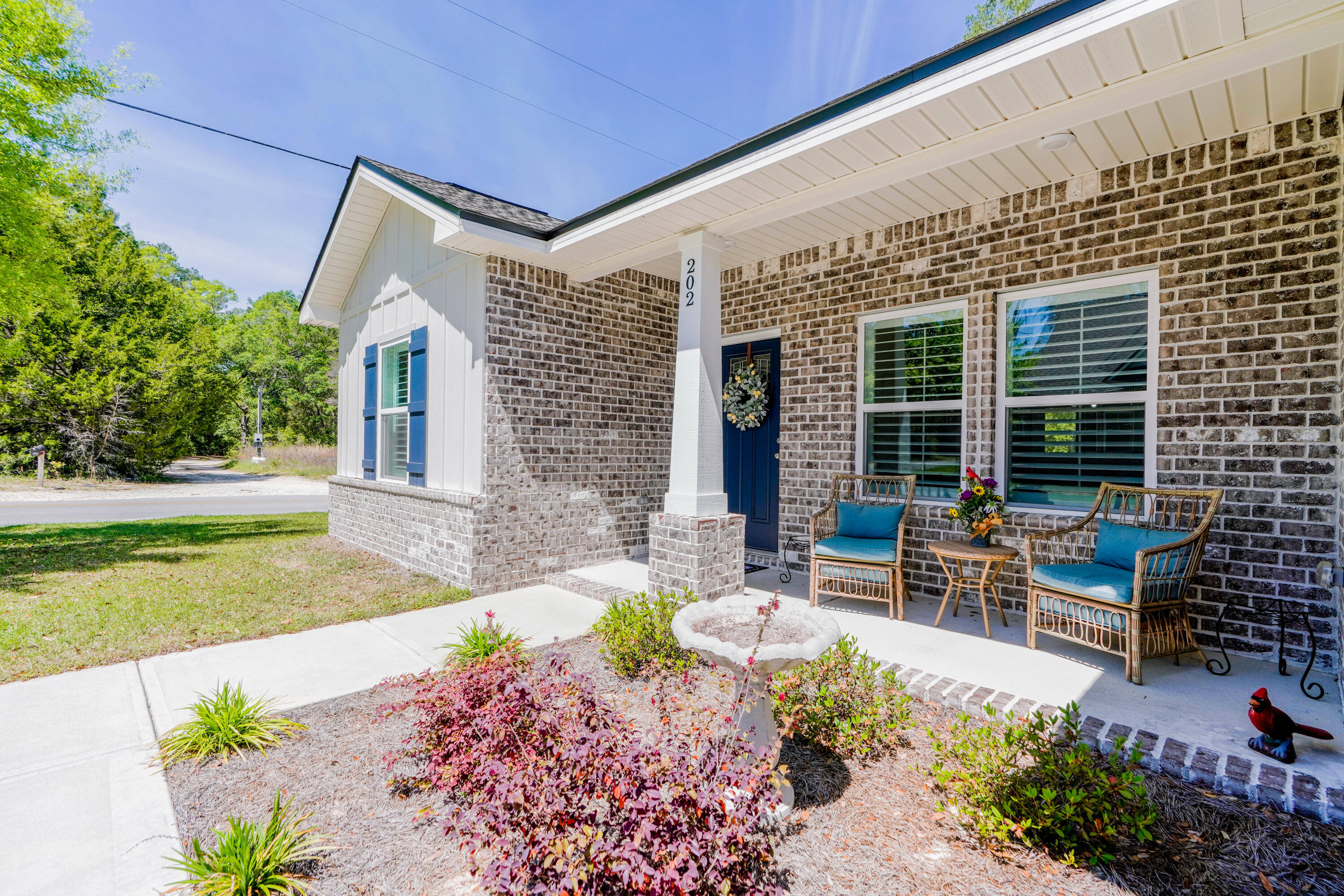 202 Laurel Oaks Drive