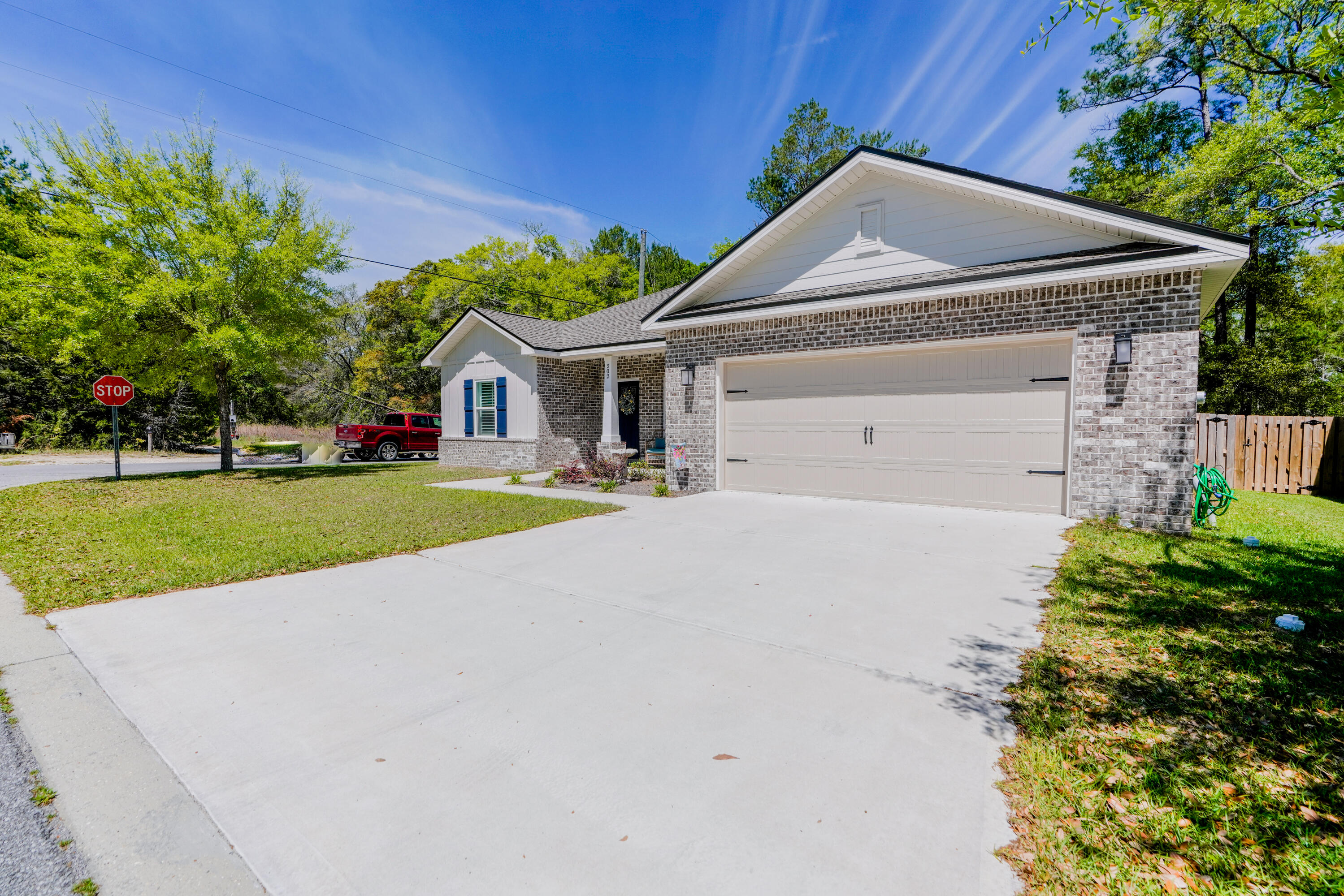 202 Laurel Oaks Drive