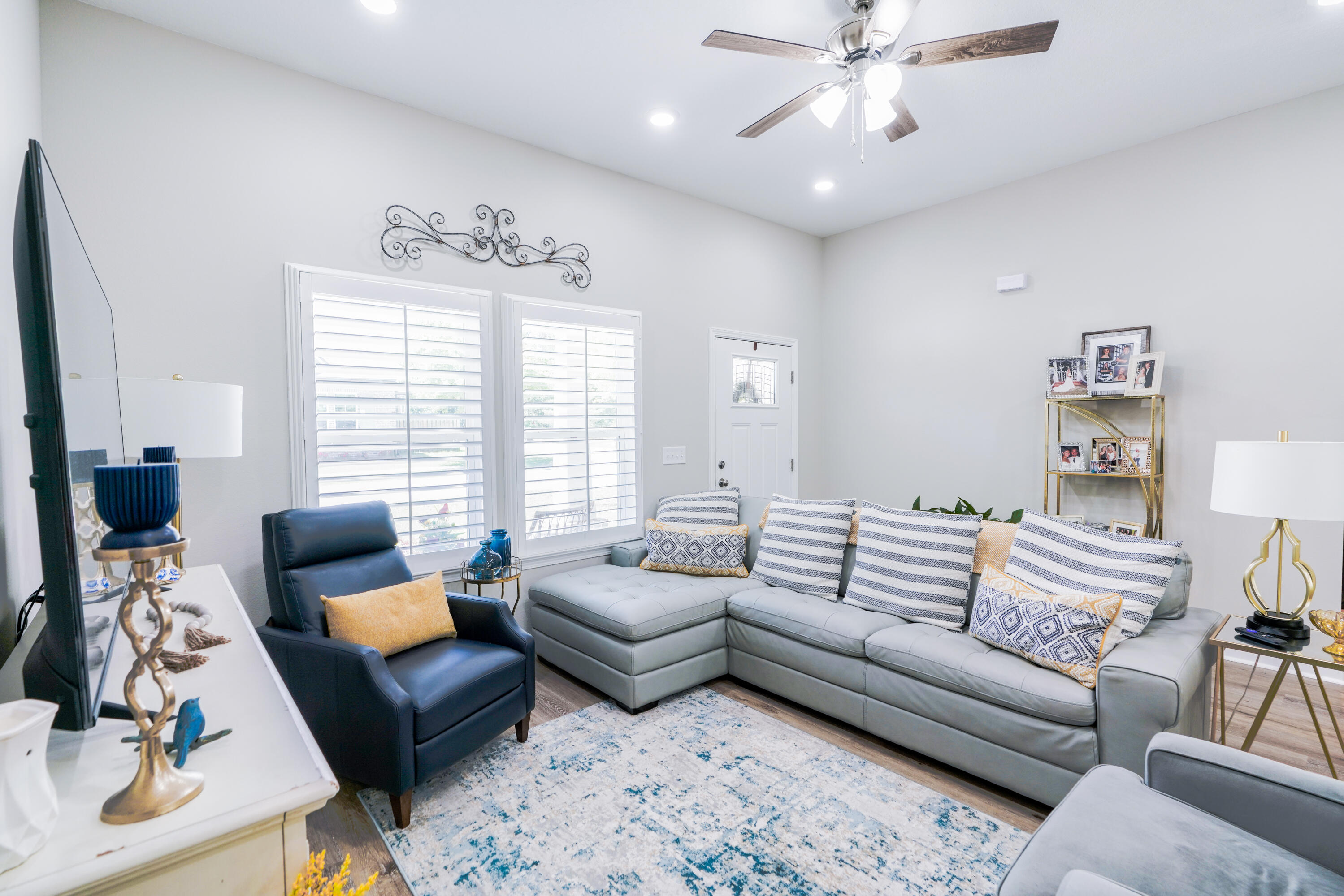202 Laurel Oaks Drive