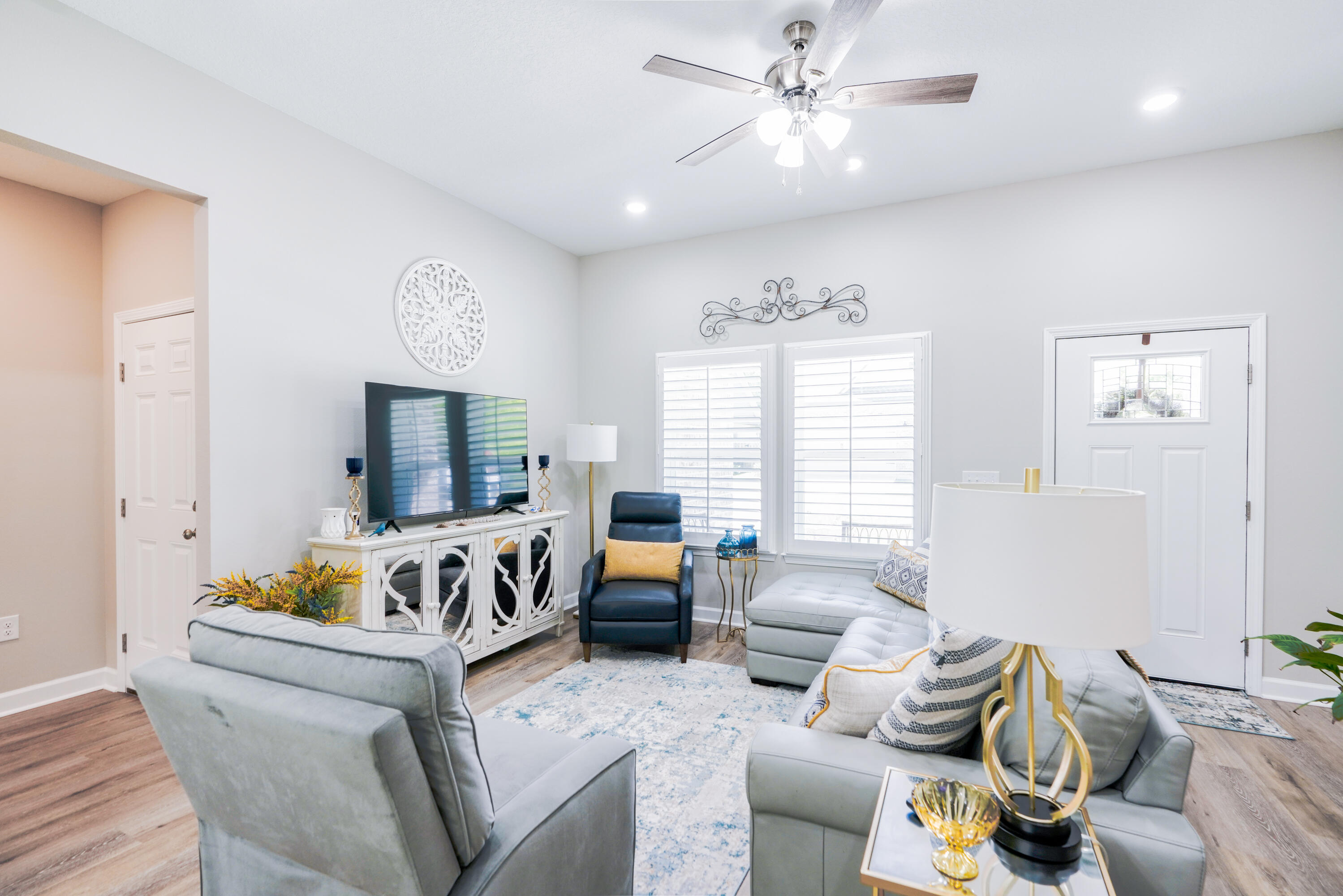 202 Laurel Oaks Drive