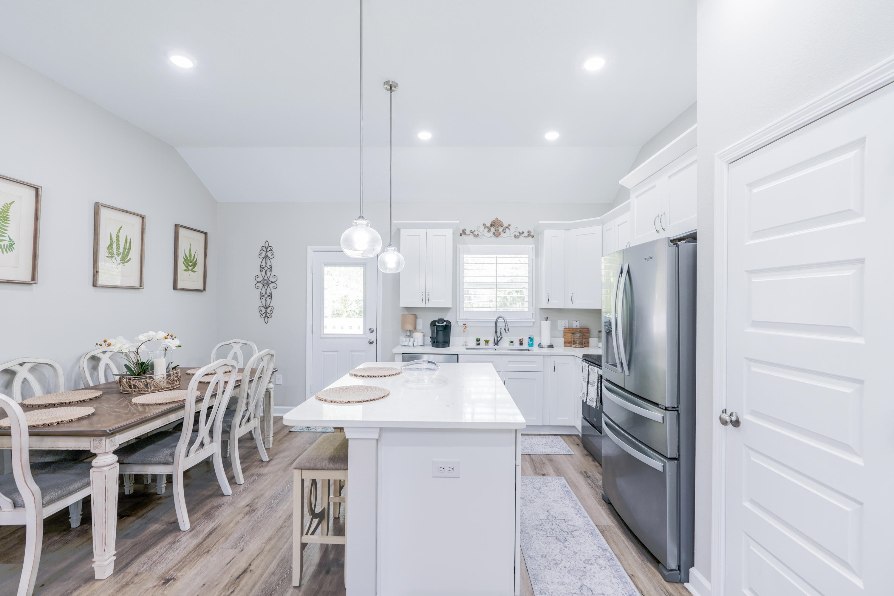 202 Laurel Oaks Drive