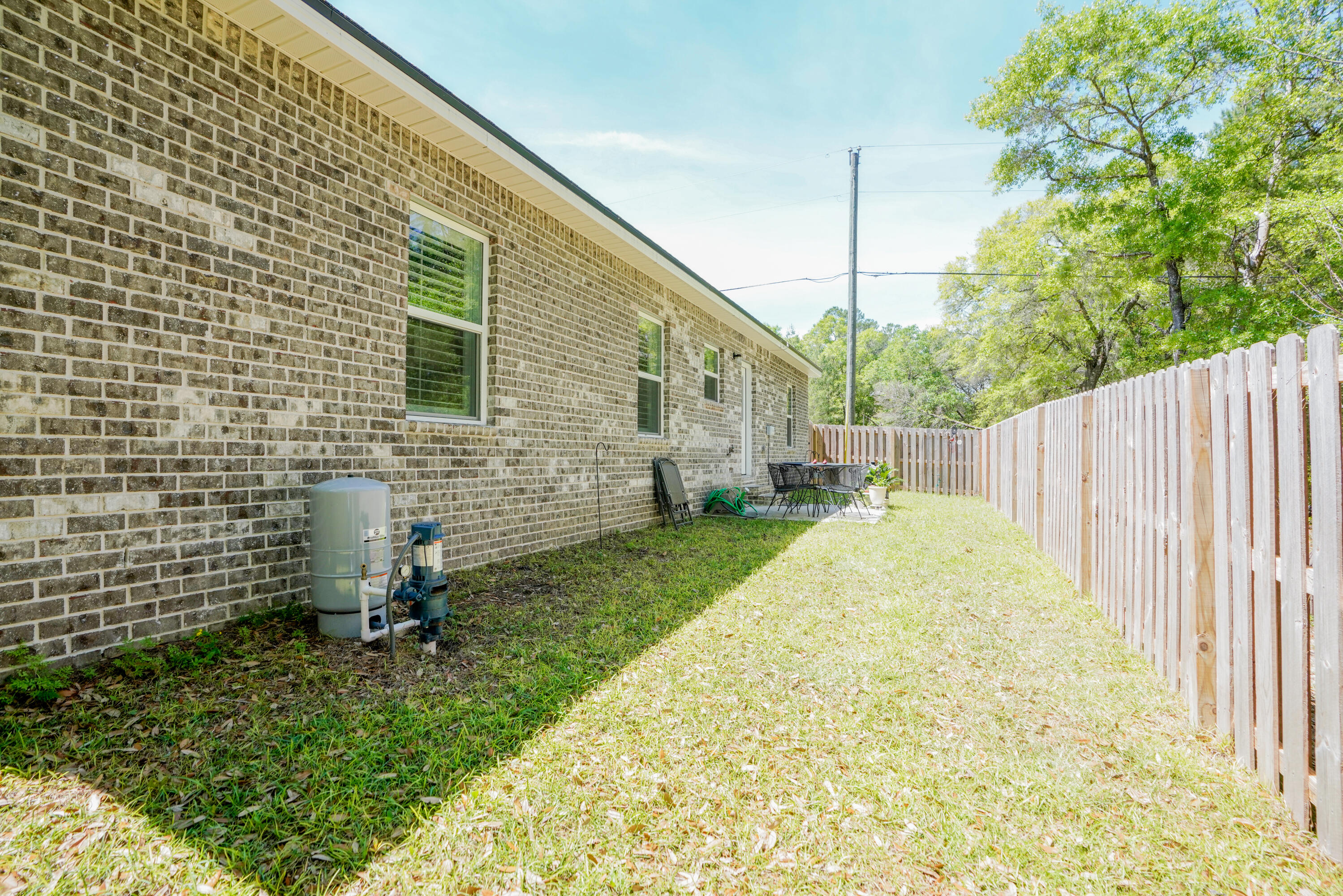 202 Laurel Oaks Drive