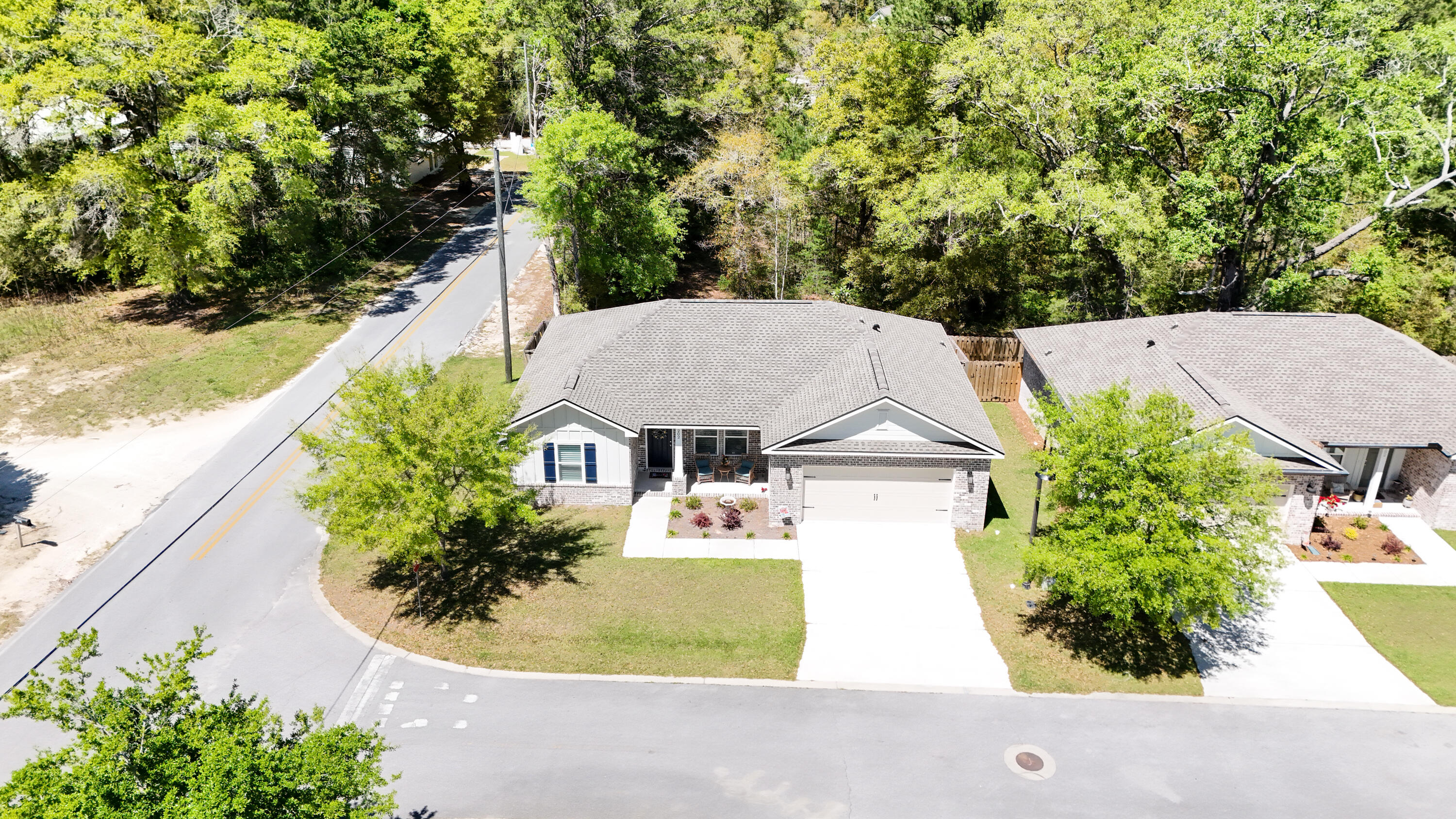 202 Laurel Oaks Drive
