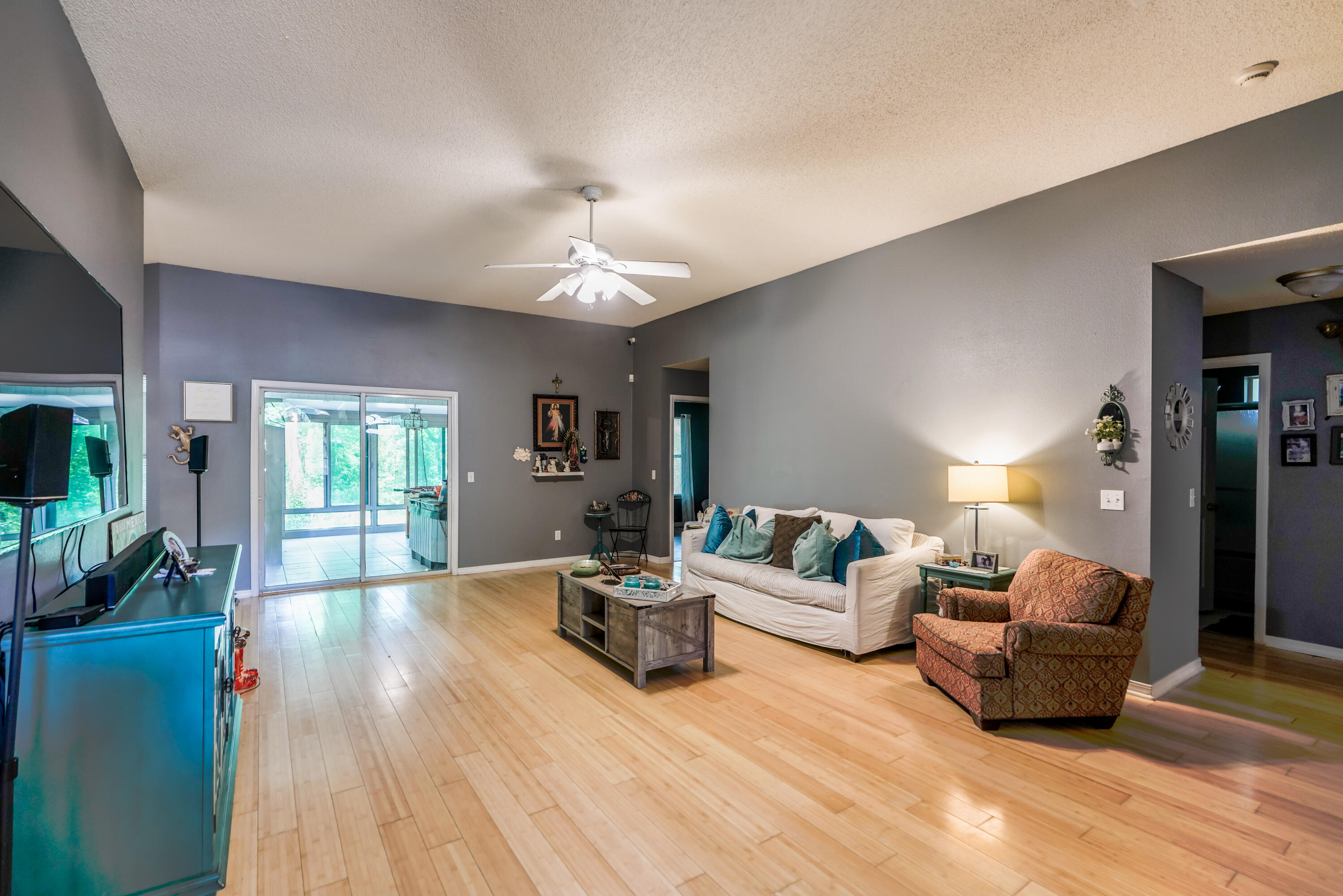 731 Waterview Cove Drive