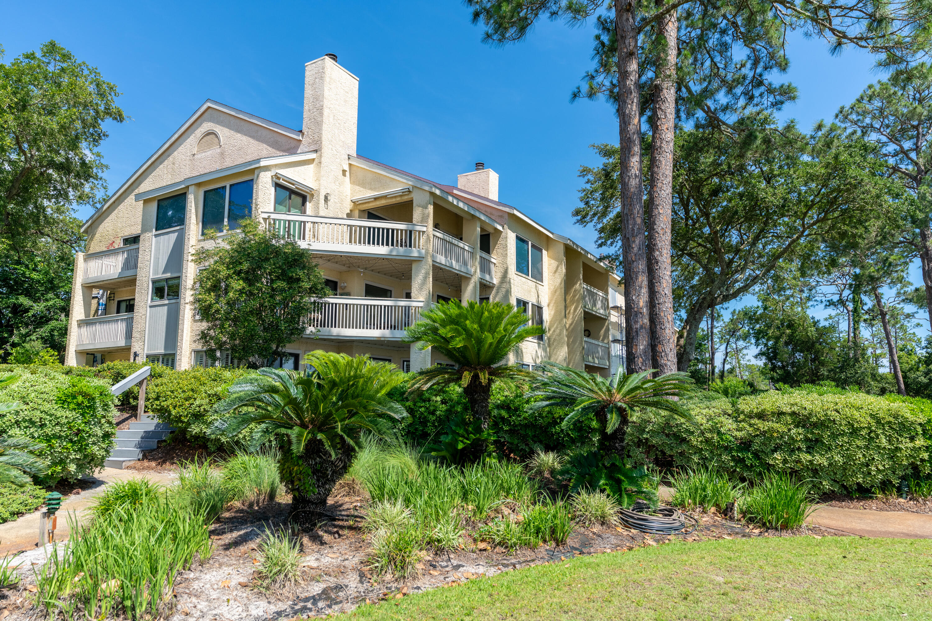 48 Marina Cove Drive, UNIT 303A