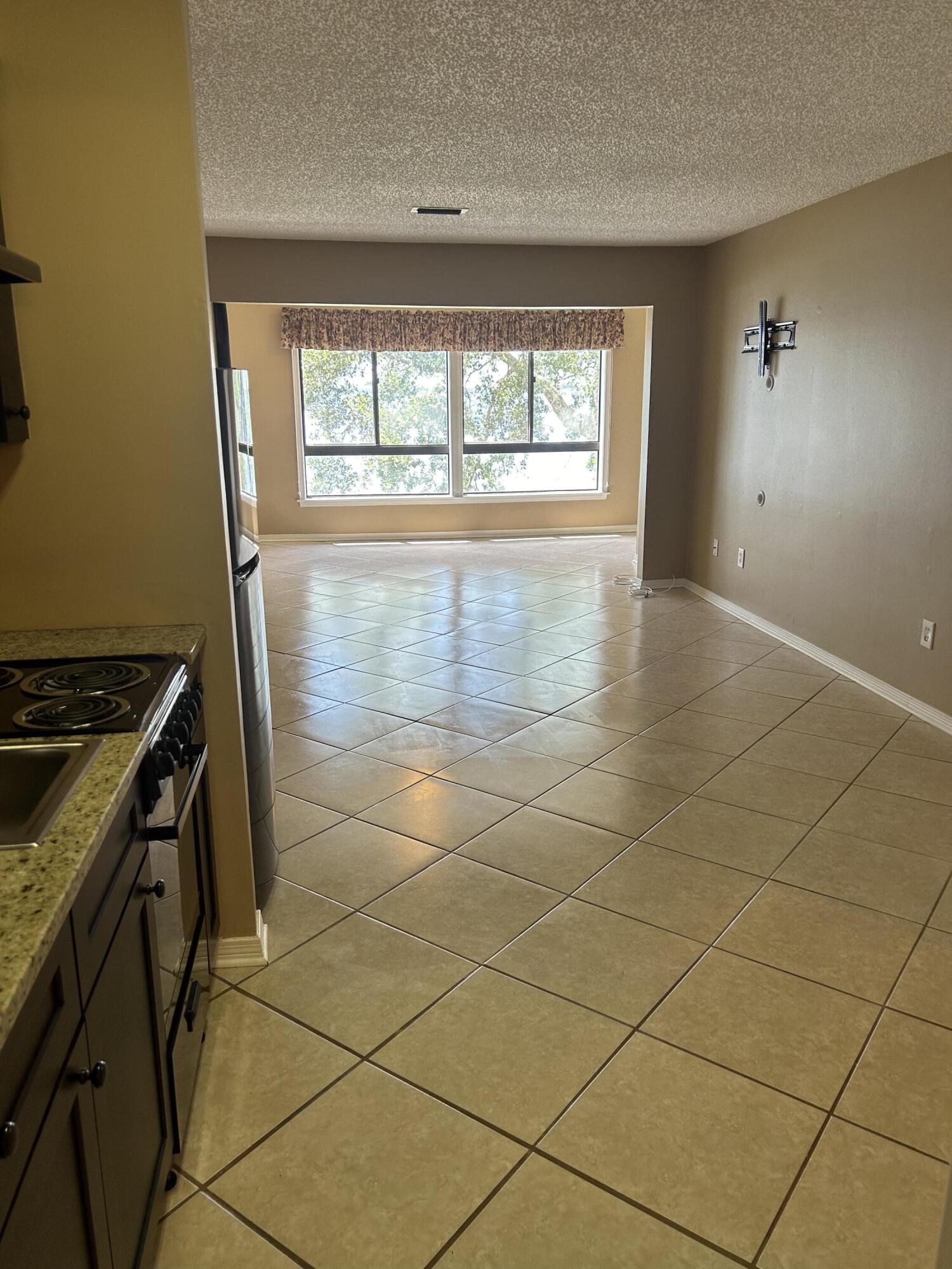 48 Marina Cove Drive, UNIT 303A