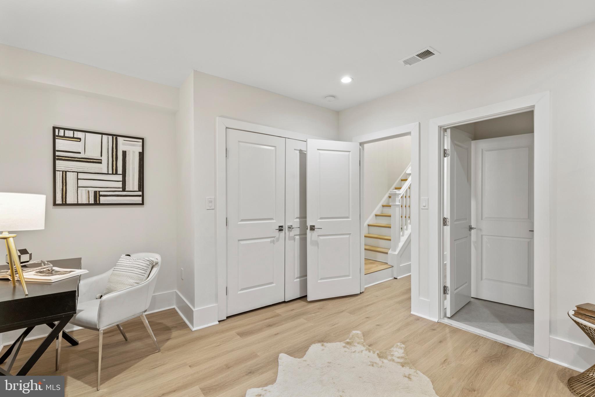 1756 Kilbourne Pl NW #1