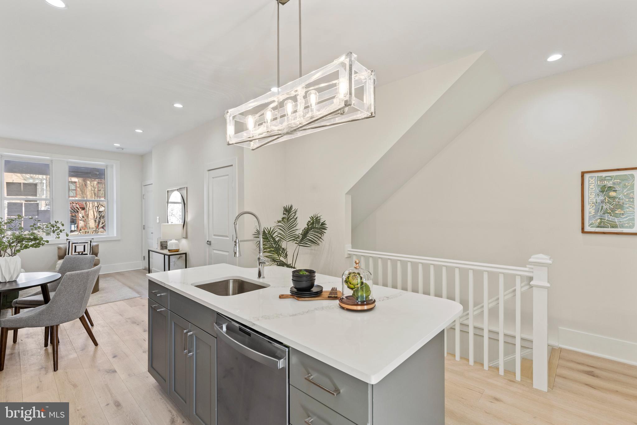 1756 Kilbourne Pl NW #1