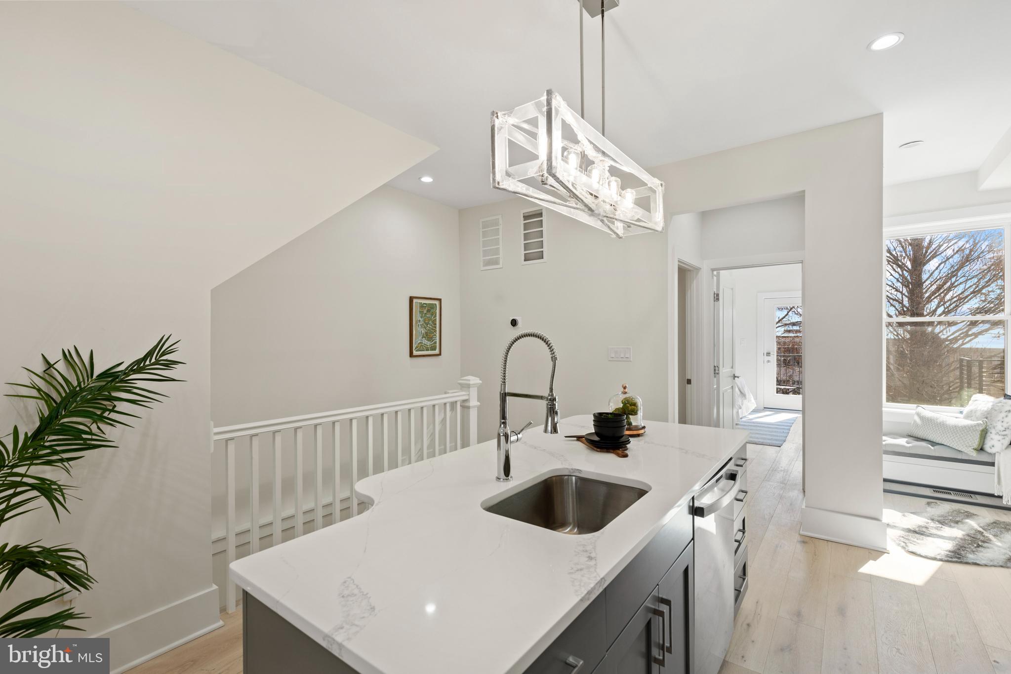 1756 Kilbourne Pl NW #1