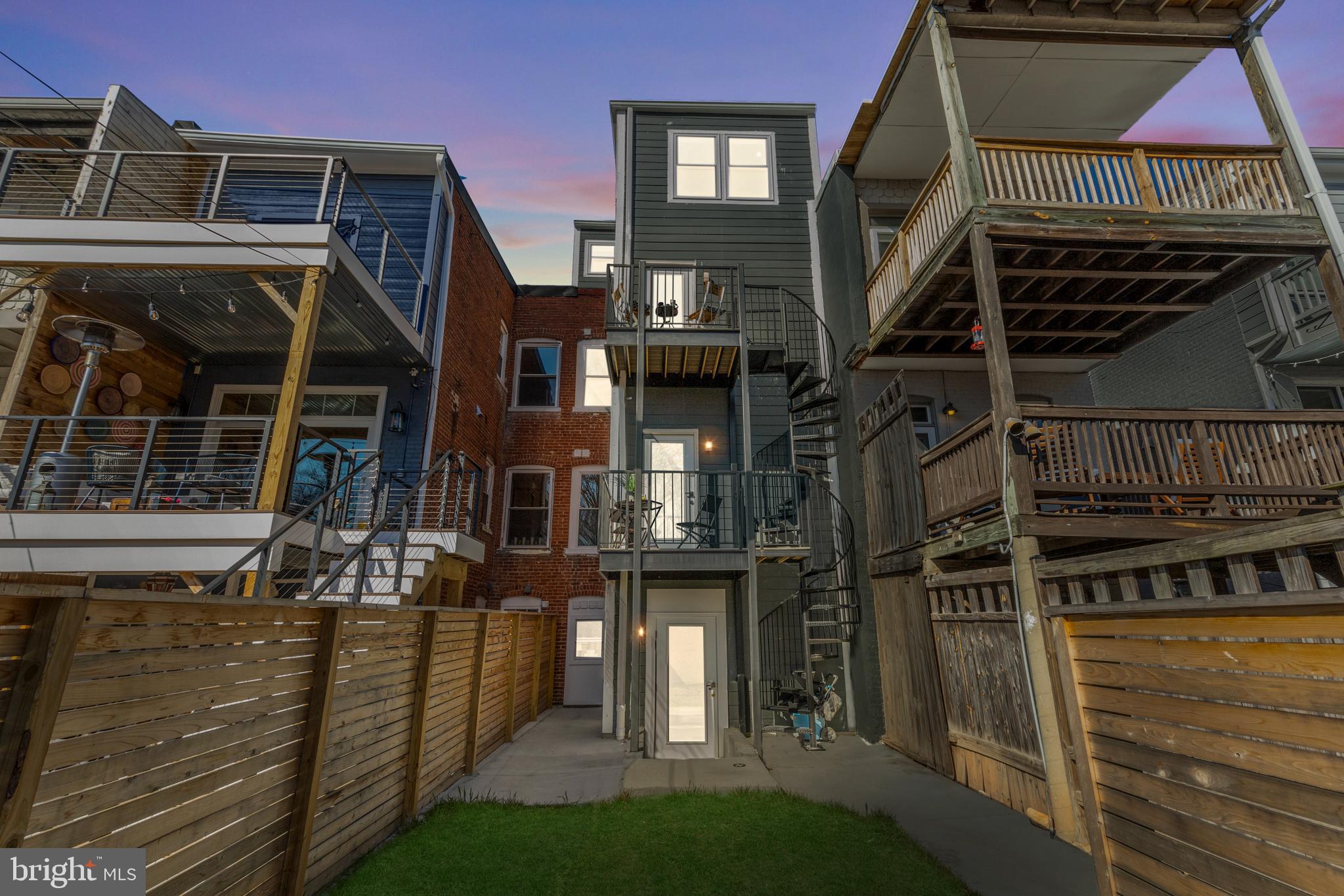 1756 Kilbourne Pl NW #1