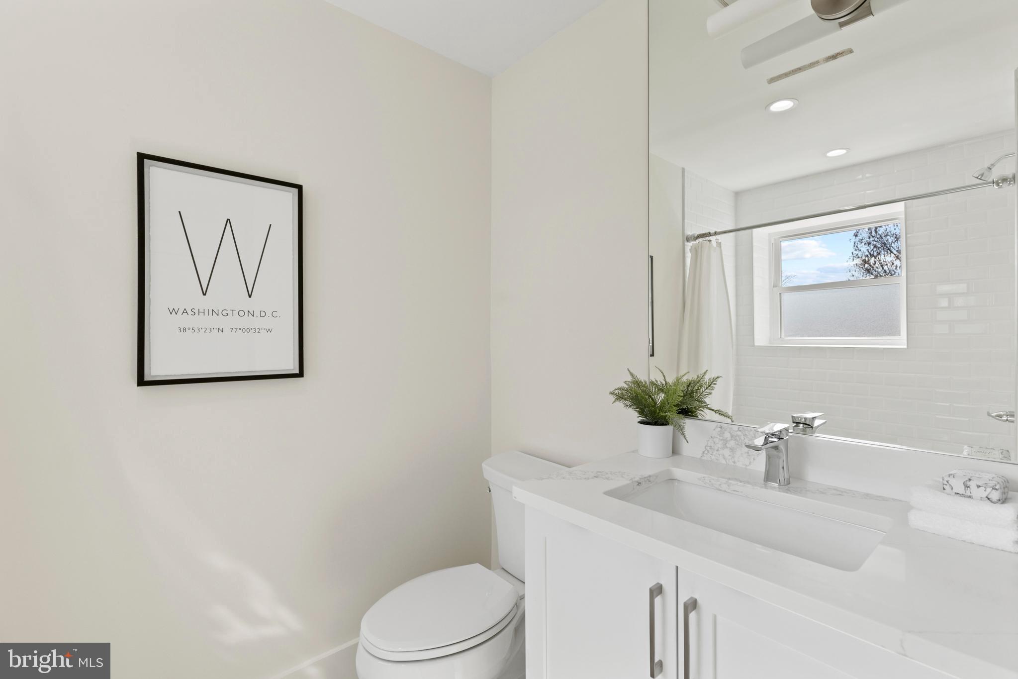 1756 Kilbourne Pl NW #2