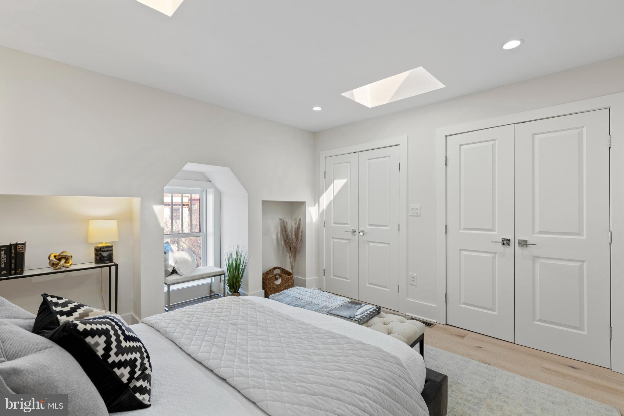 1756 Kilbourne Pl NW #2