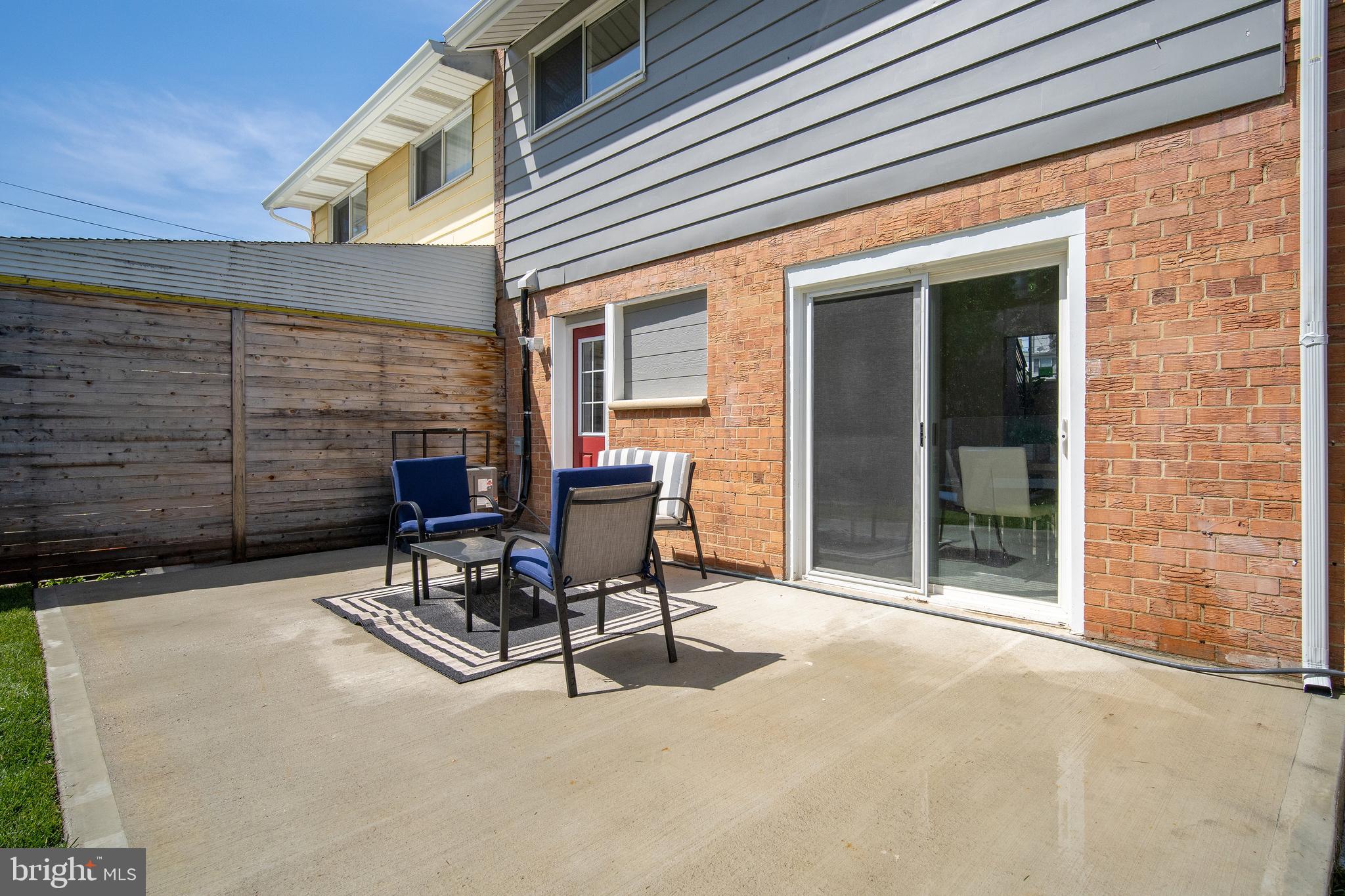 825 Kennedy STREET NE