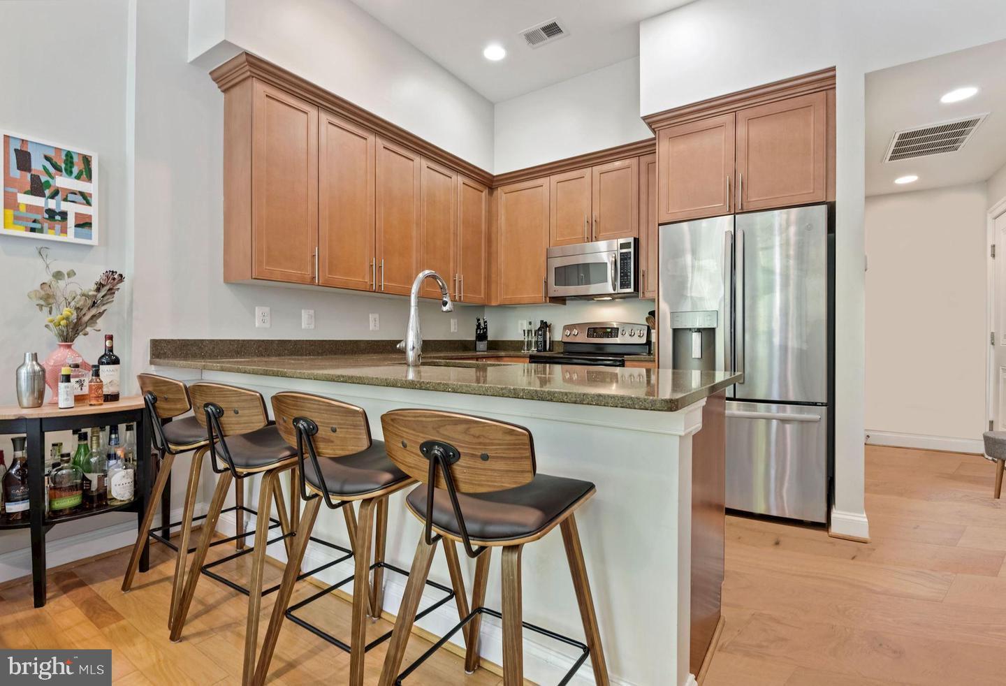 1407 W STREET NW 202