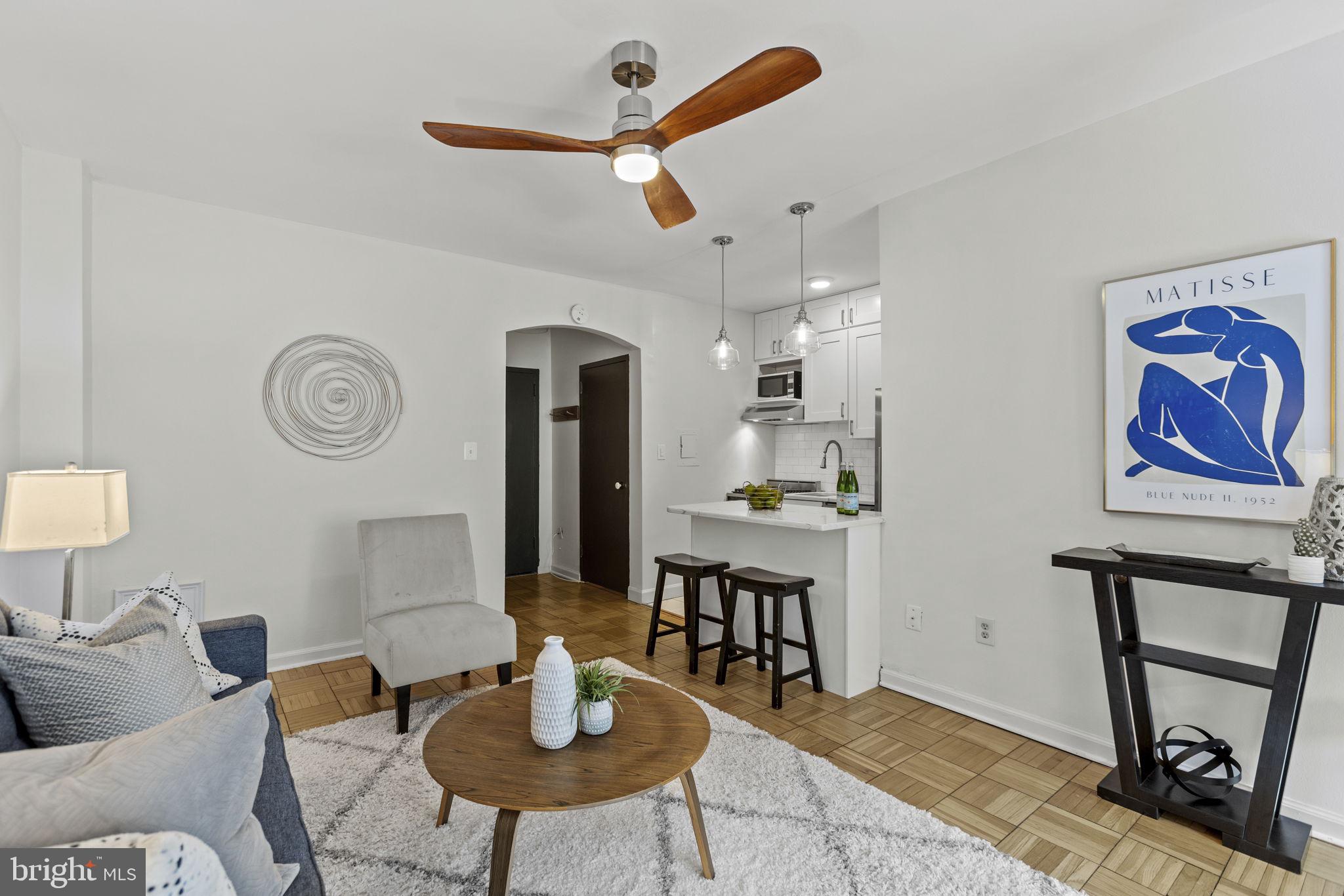 1 SCOTT CIRCLE NW 815