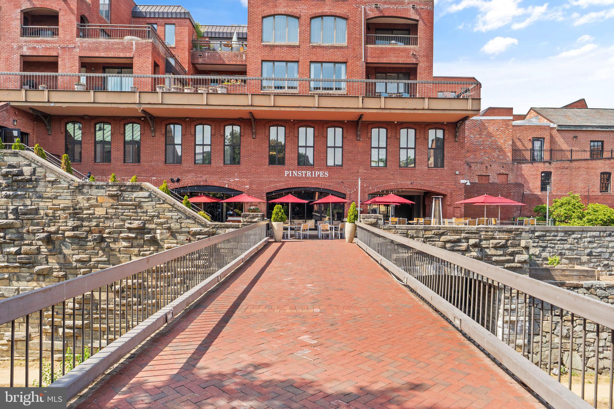 3225 Grace St NW #109