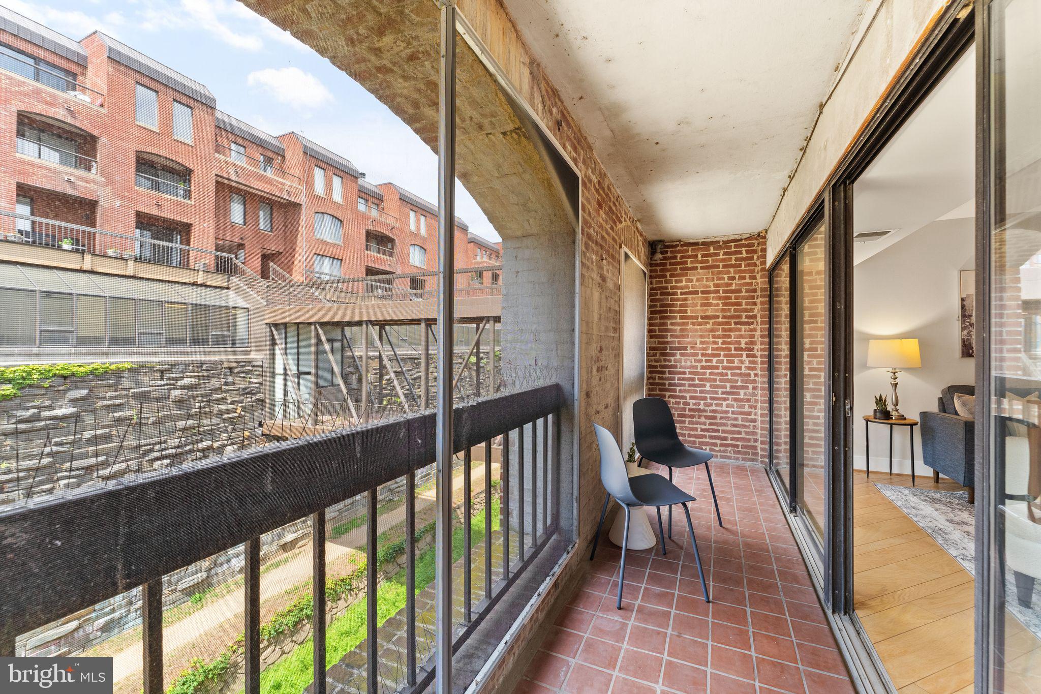 3225 Grace St NW #109