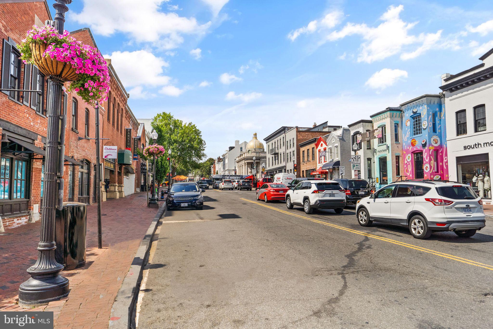 3225 Grace St NW #109