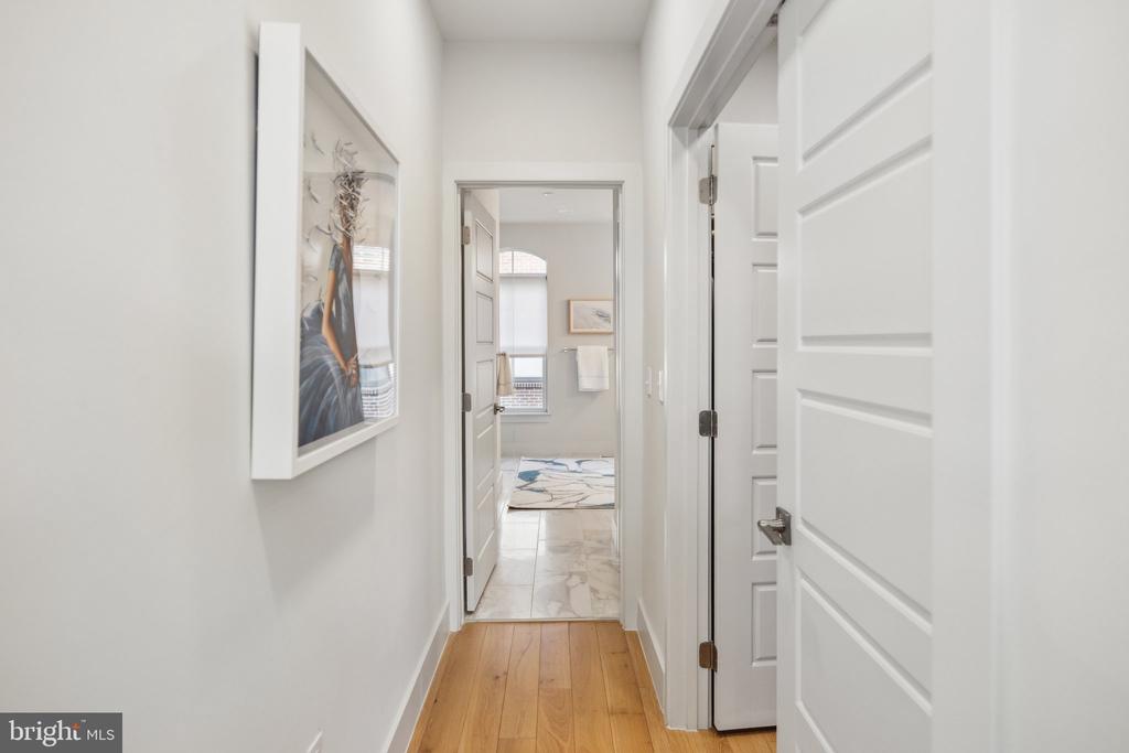 1309 E St SE #36