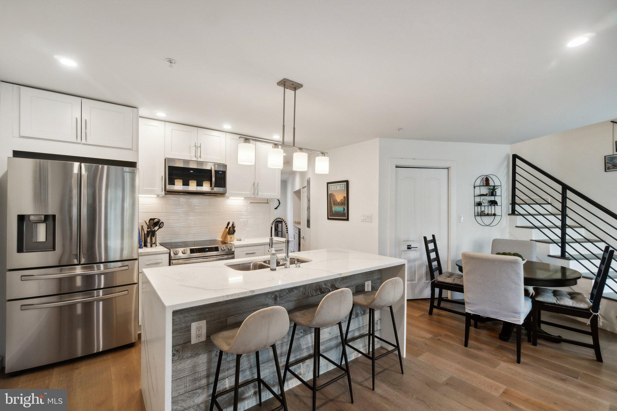 1201 Potomac Ave SE #2