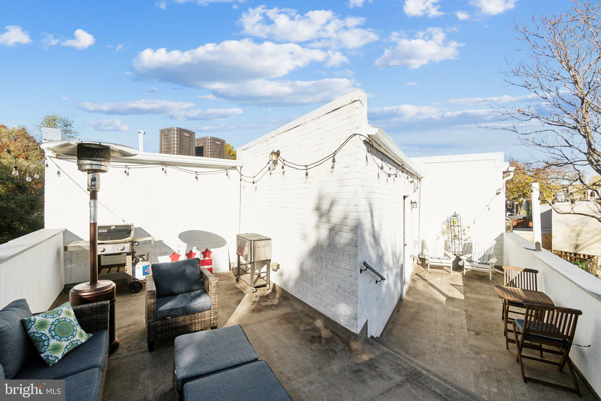 1201 Potomac Ave SE #2