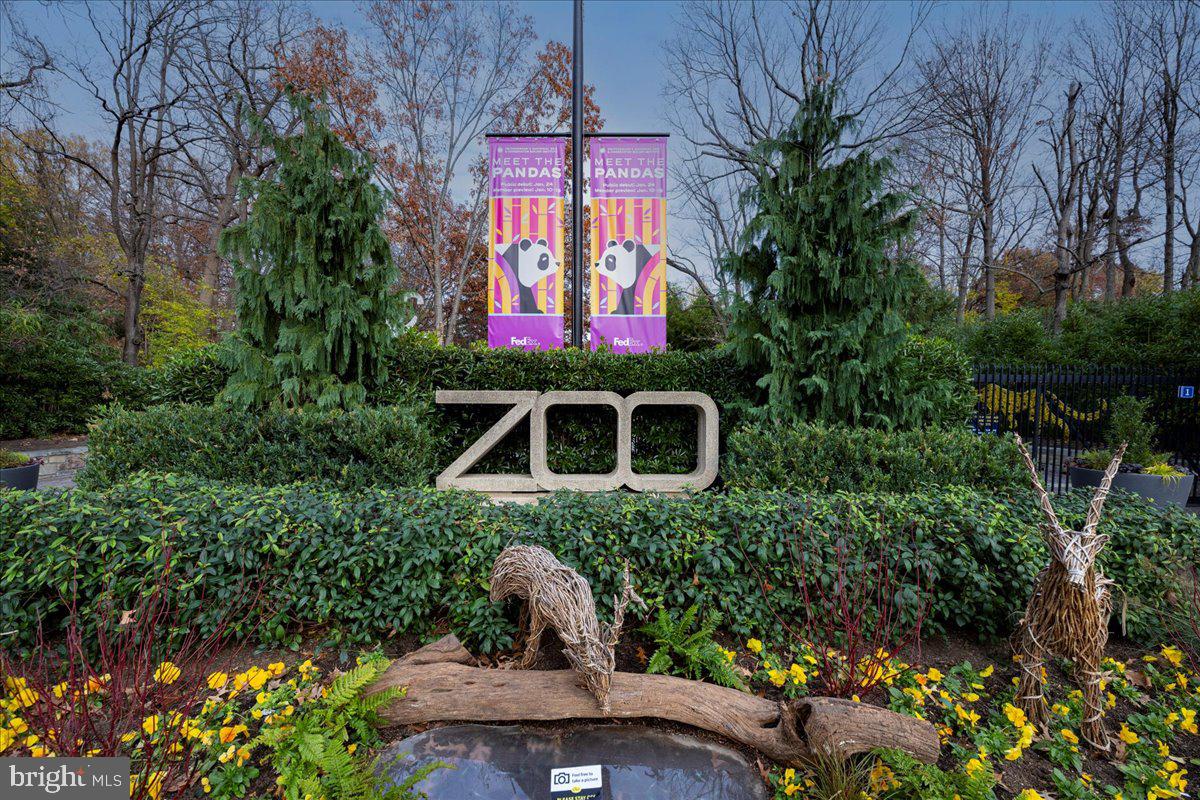 2003 ALLEN PL NW #303