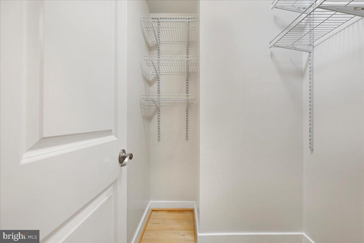 2003 ALLEN PL NW #303