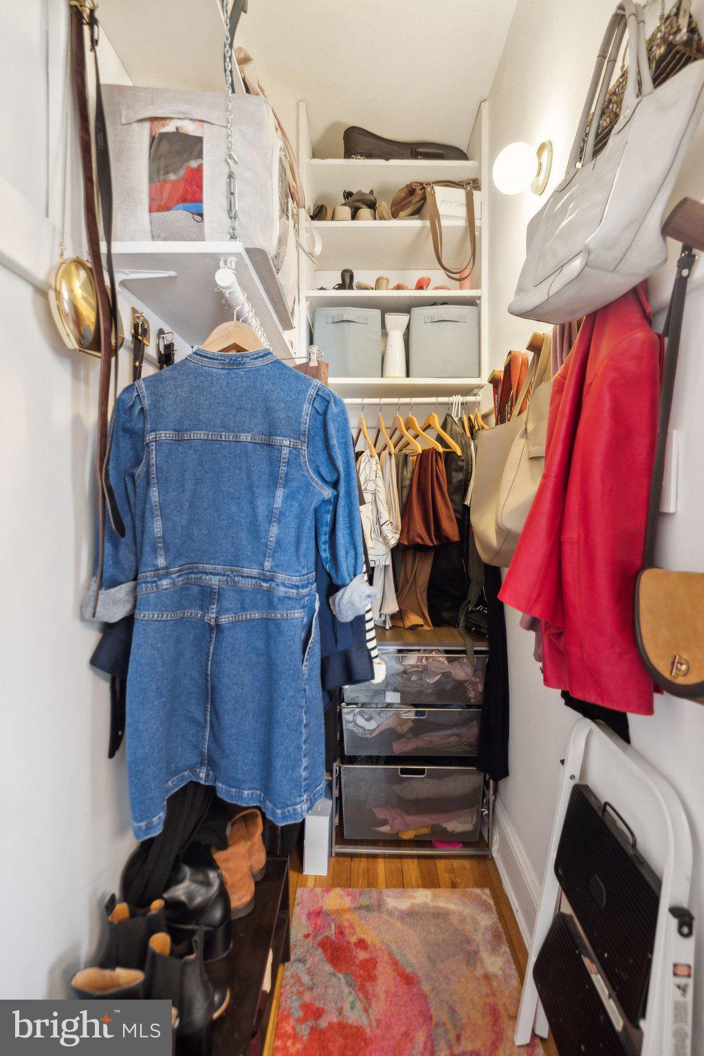 3018 Porter St NW #101