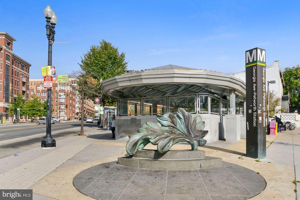 1001 MONROE STREET NW 1