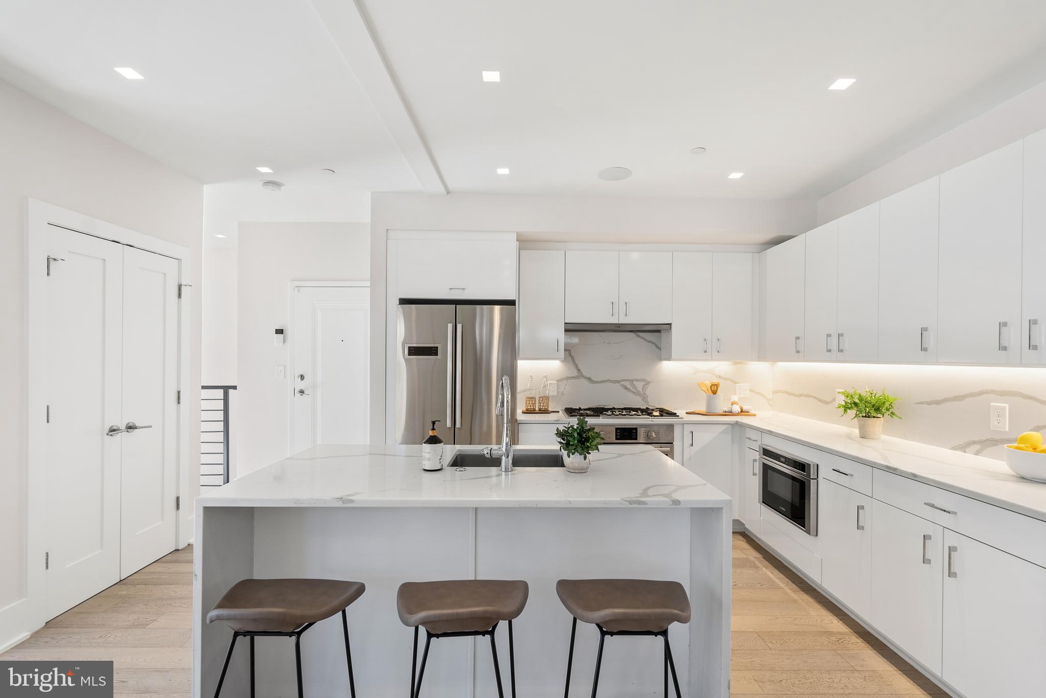 1001 MONROE STREET NW 1