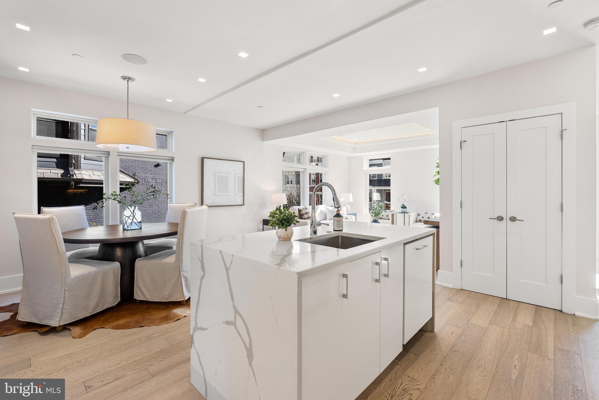 1001 MONROE STREET NW 1