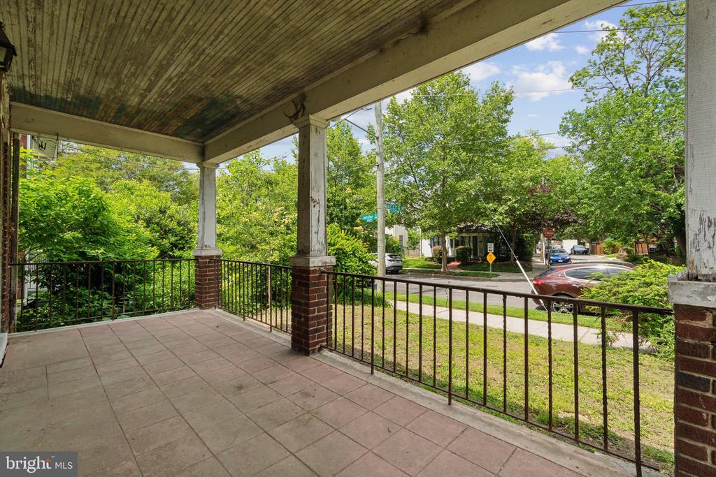 4100 Jenifer St NW