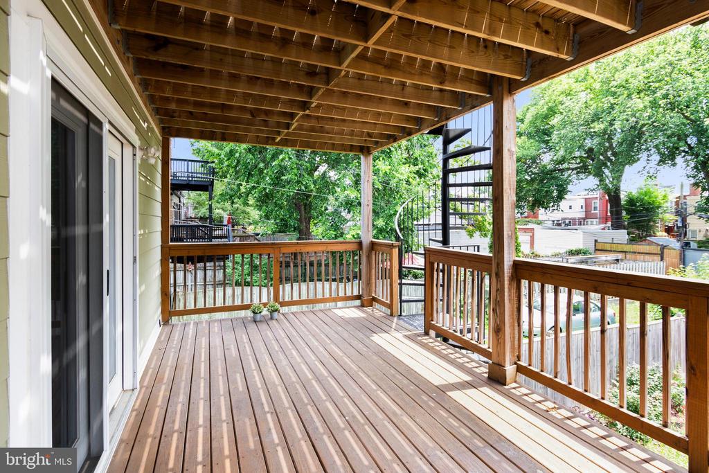 64 W STREET NW 2