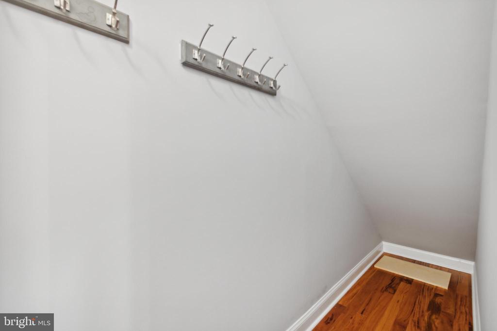 64 W STREET NW 2