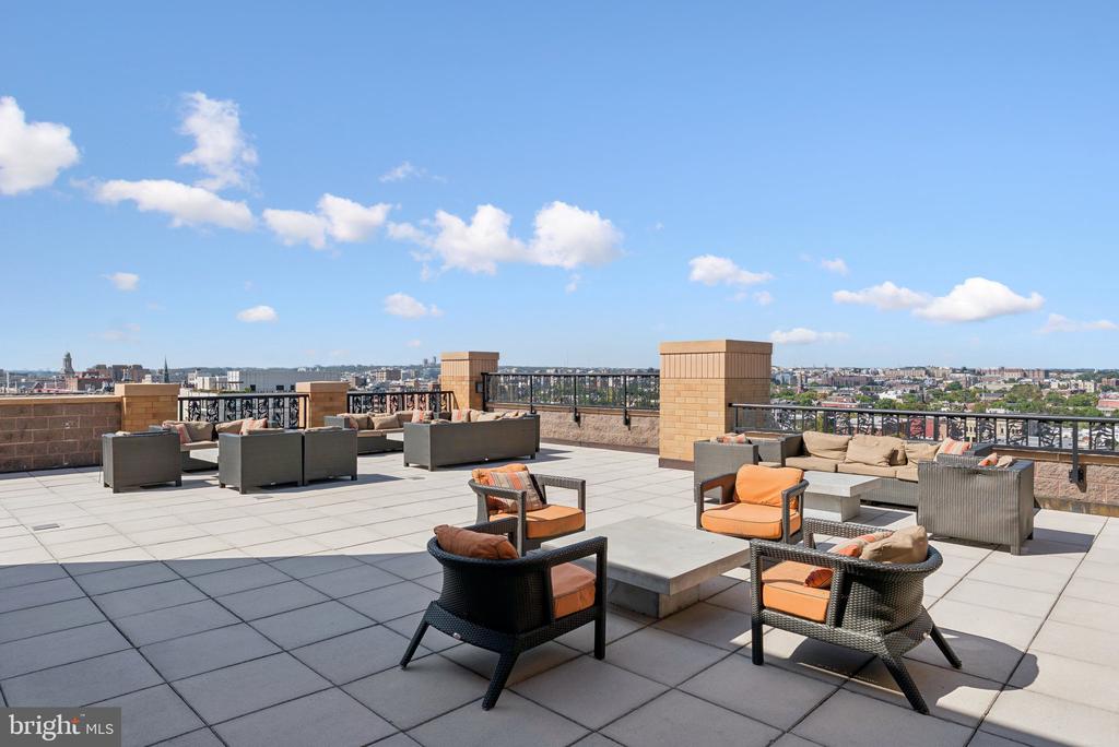 910 M STREET NW 202