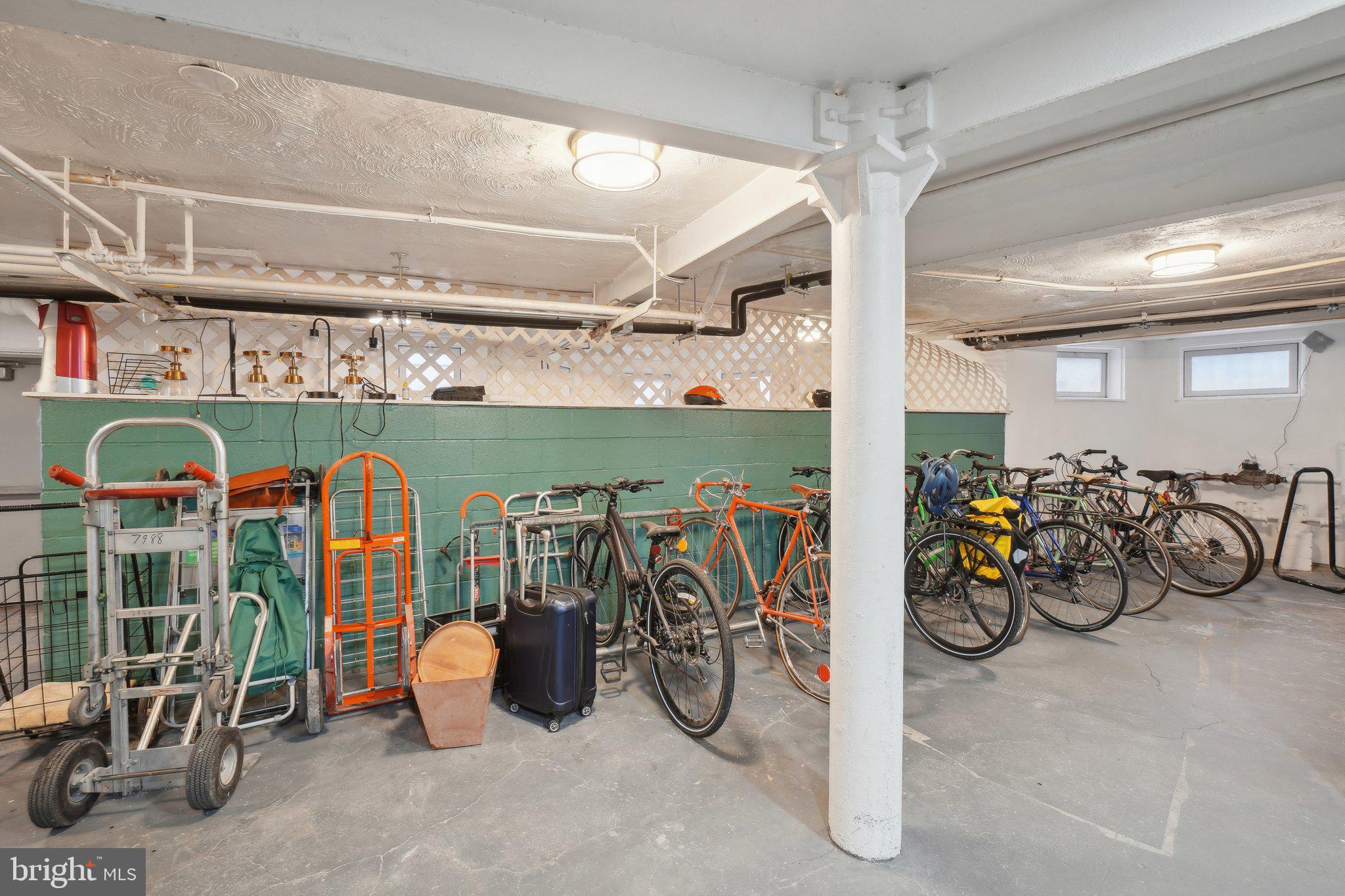 1300 MASSACHUSETTS AVENUE NW 205