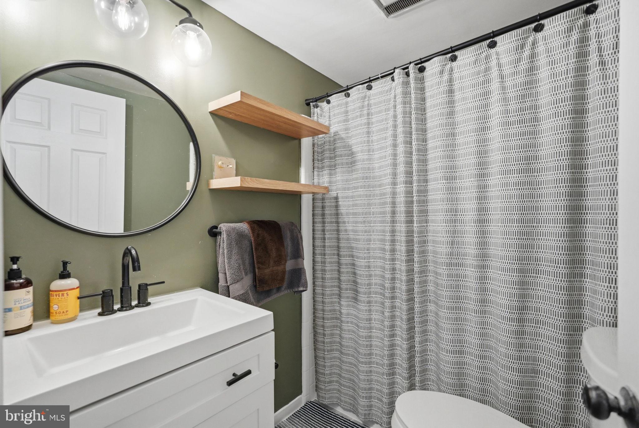 1712 CORCORAN STREET NW 2