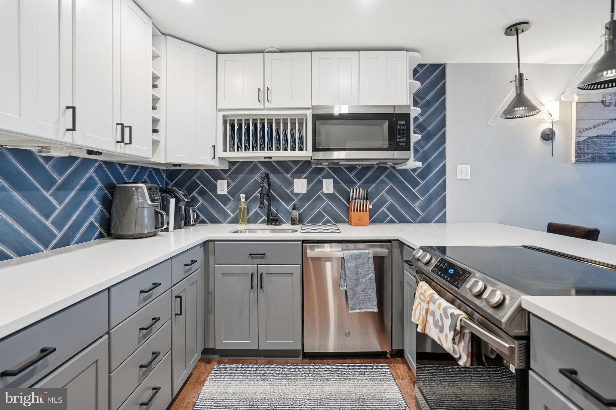 1712 CORCORAN STREET NW 2