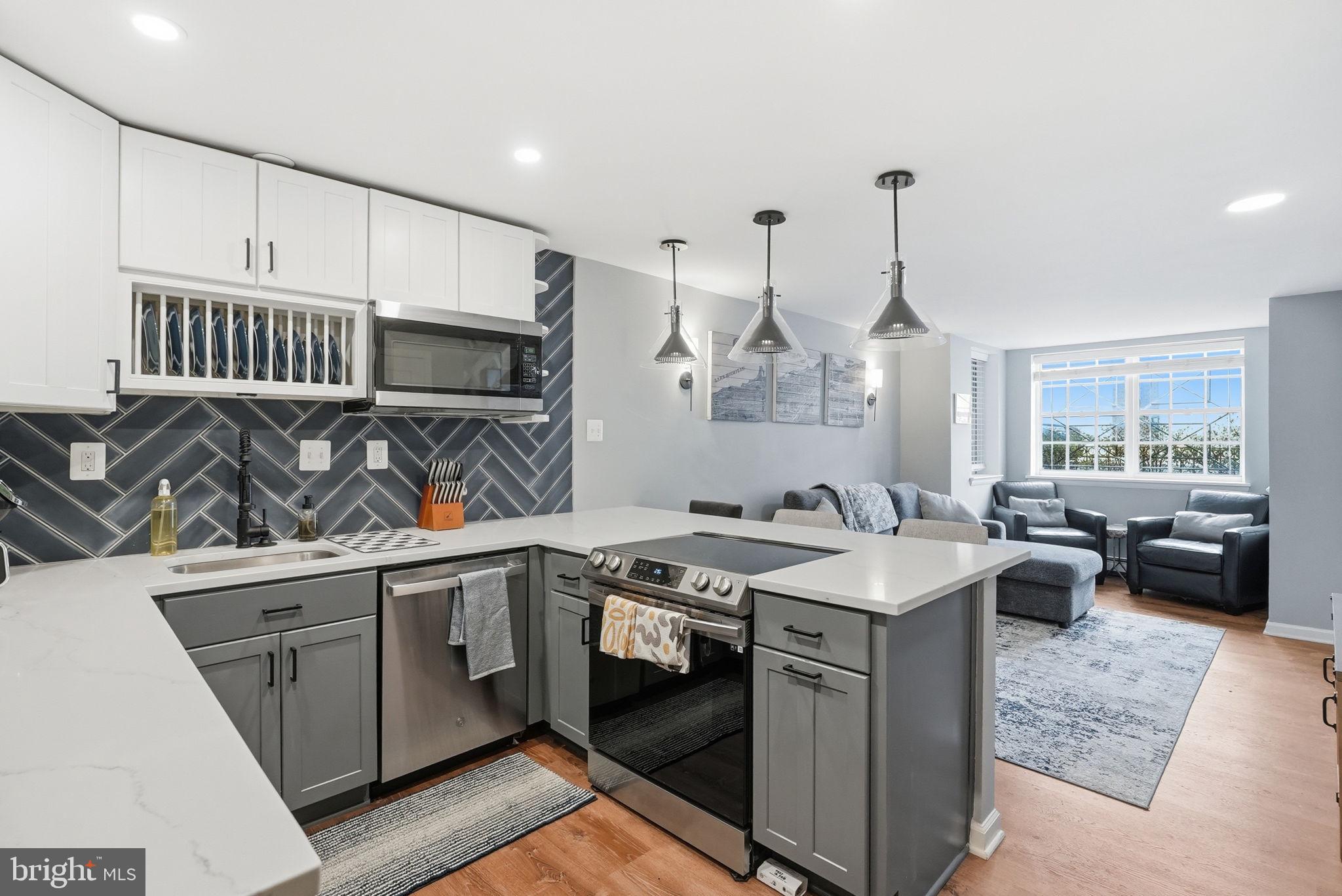 1712 CORCORAN STREET NW 2