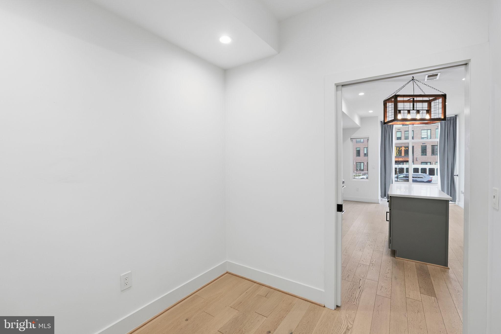 1510 NORTH CAPITOL NW 101