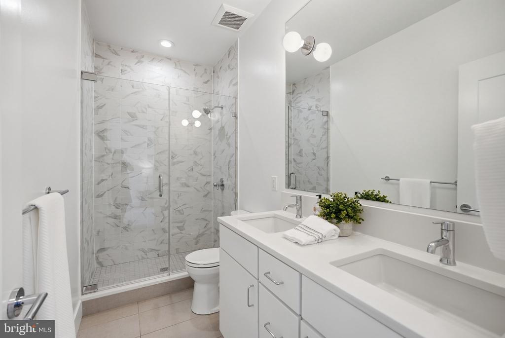 2234 11TH STREET NW Unit: T02