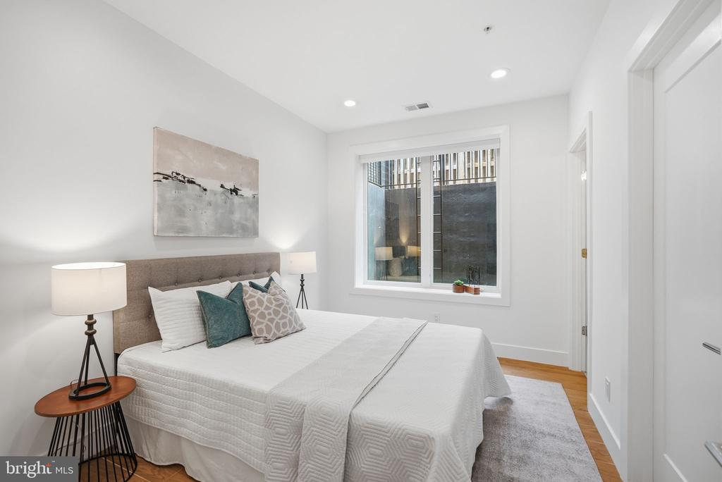 2234 11TH STREET NW Unit: T02