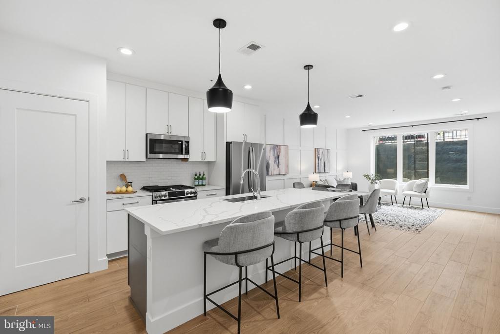 2234 11TH STREET NW Unit: T02