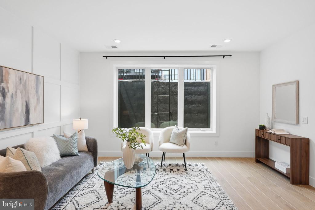 2234 11TH STREET NW Unit: T02