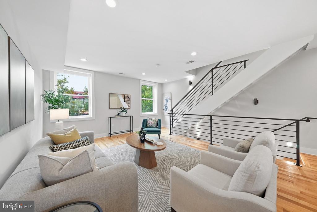 115 U STREET NE Unit: 2