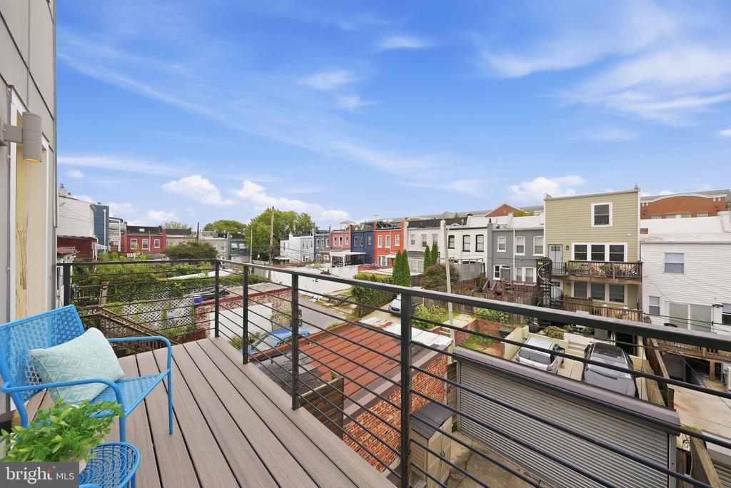 115 U STREET NE Unit: 2