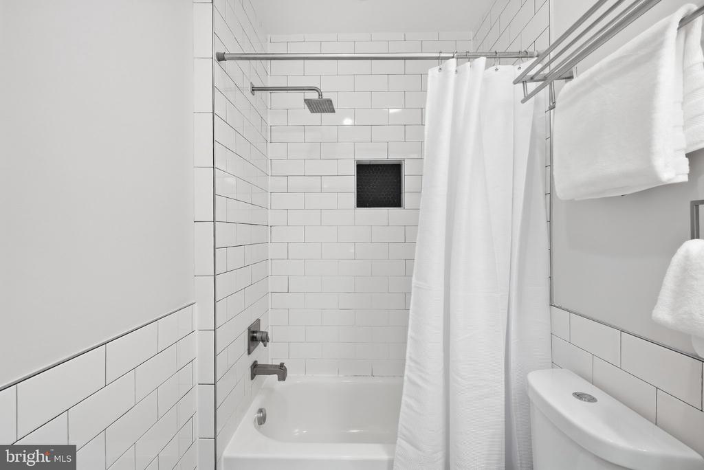 115 U STREET NE Unit: 2