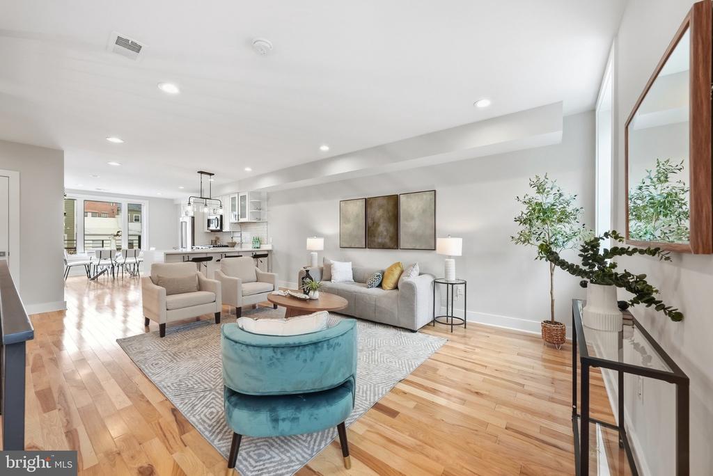 115 U STREET NE Unit: 2