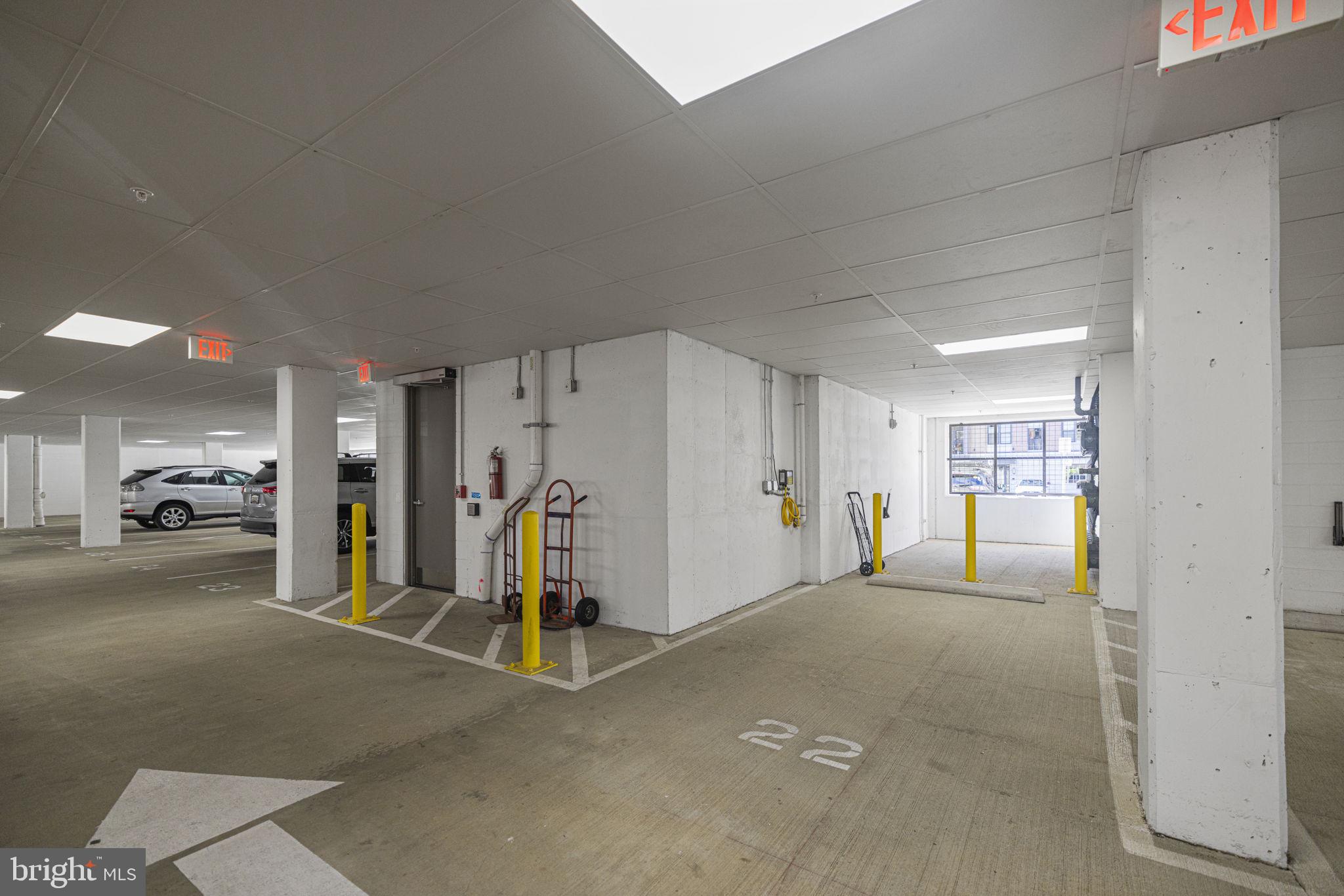 3507 Bellflower Ln #101