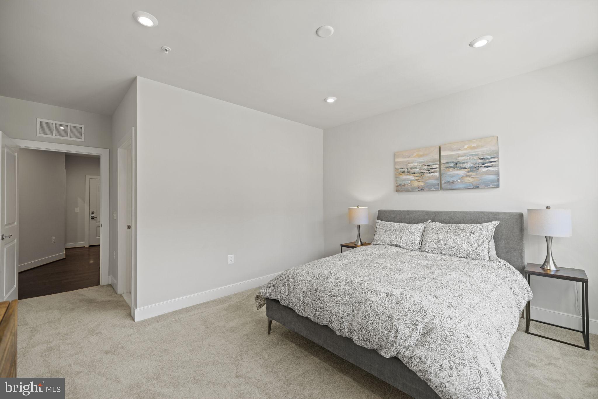 3507 Bellflower Ln #101